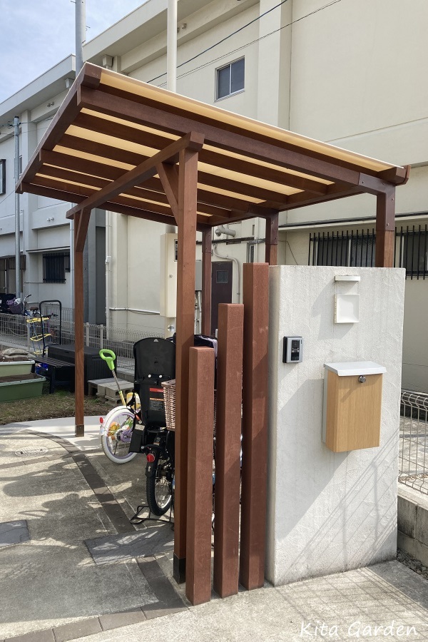 堺市Ｓ様邸木製のおしゃれなサイクルポート