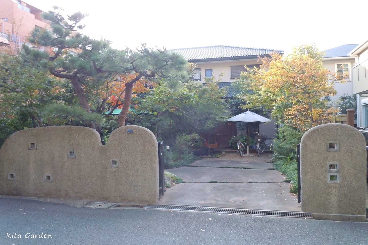 神戸市N様邸の外構と庭リフォーム工事