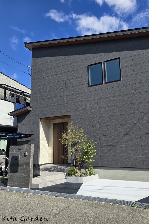 兵庫県尼崎市Y様邸の外構と庭工事