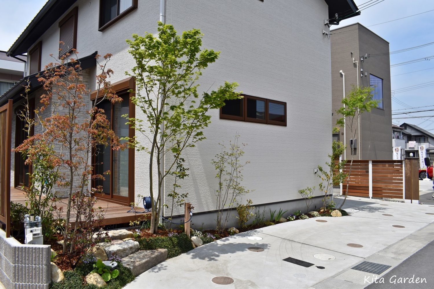 姫路市T様邸のナチュラル外構と庭