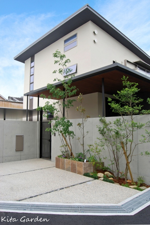 大阪府豊中市K様邸の植栽工事