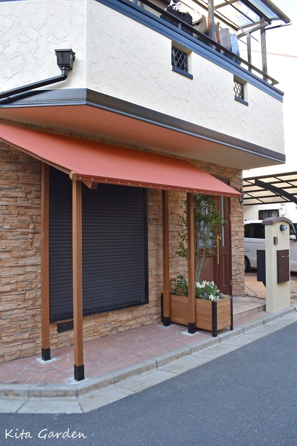 東大阪市H様邸の自転車屋根