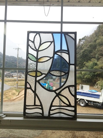 お庭を飾るガラス
