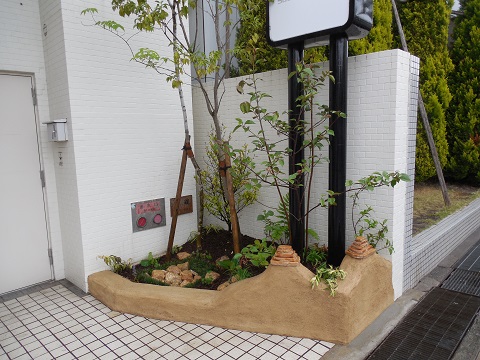 無添加住宅の植栽工事
