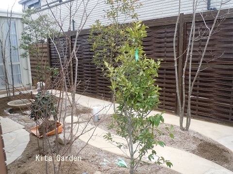 宝塚市の庭の植栽工事