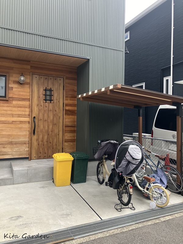 大阪府堺市F様邸自転車屋根