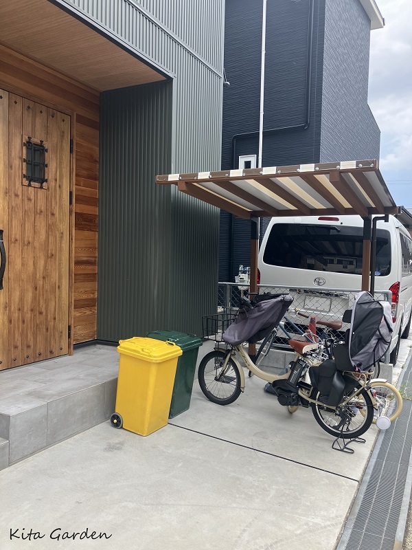 大阪府堺市F様邸自転車屋根