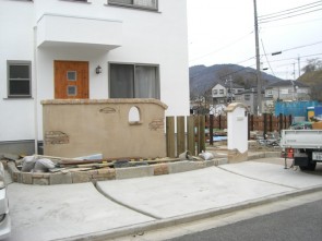 川西市のナチュラル外構工事