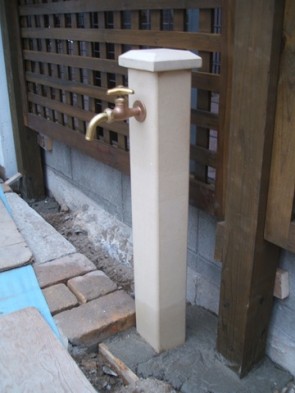 西宮市の新築外構の立水栓