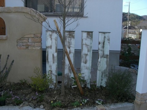 川西市のナチュラル外構