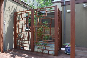 豊中市のウッドデッキの垣根
