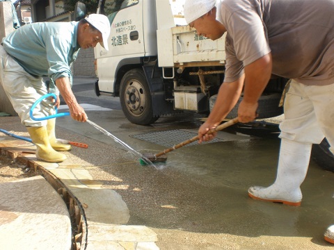 宝塚市の新築外構の洗い出し舗装