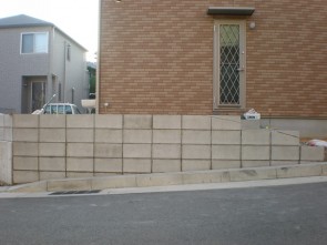 西宮市の新築外構のブロック工事