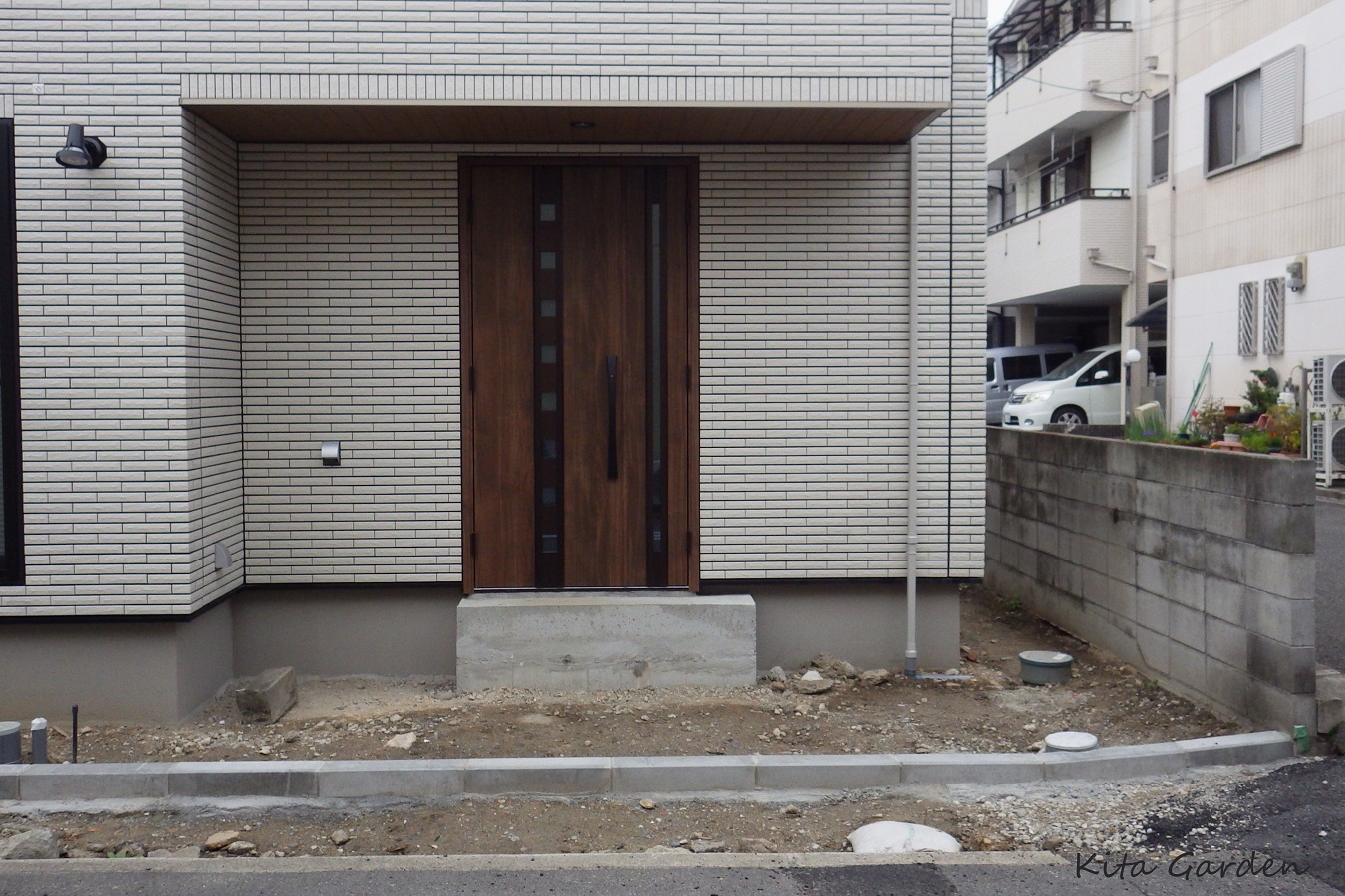 東大阪市での新築外構工事施工前の写真