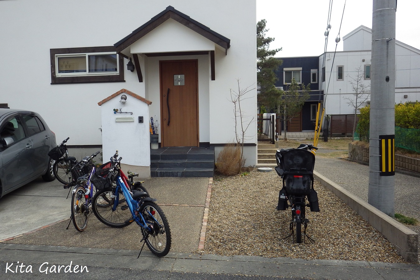 箕面市の自転車置き場の後付け工事