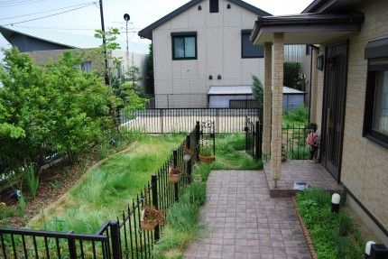 西宮市の芝生の庭を南欧風にリフォーム