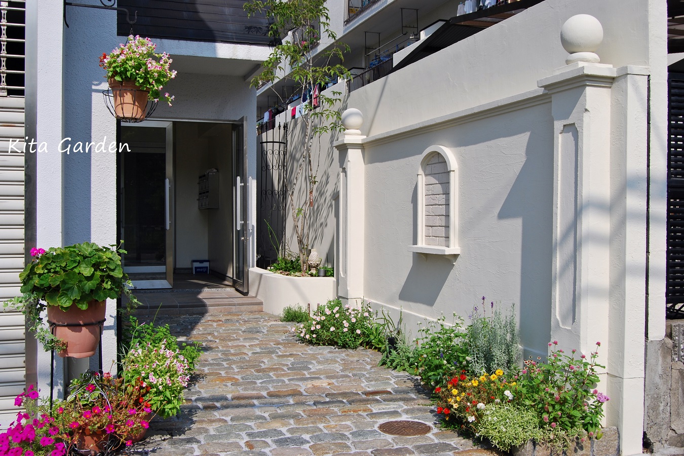 西宮市のマンションエントランスのリフォーム