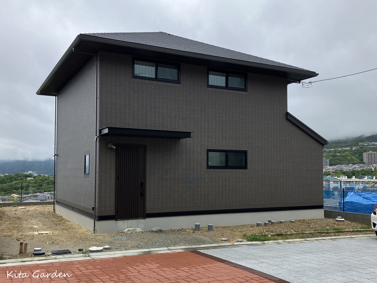 宝塚市の新築外構と庭工事