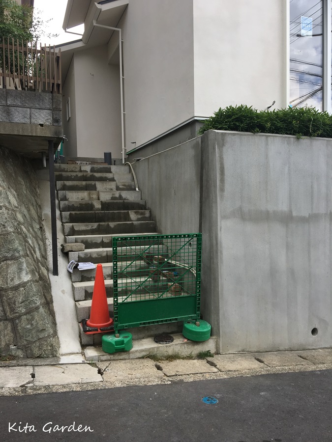 神戸市の高低差のある土地の外構工事