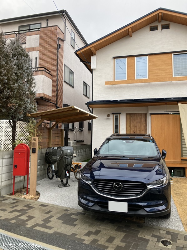 西宮市で施工したサイクルポート