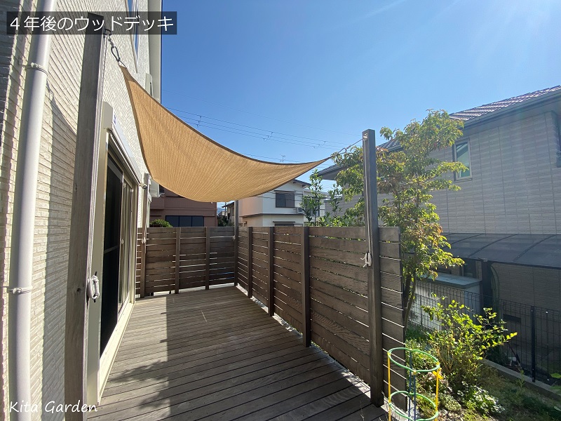 高槻市の天然木のウッドデッキの庭