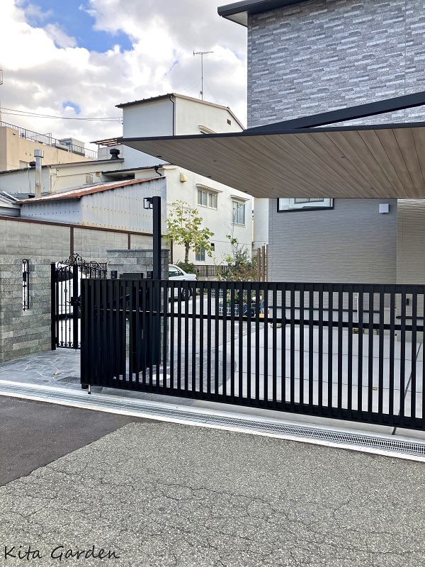 兵庫県伊丹市で施工したカーポートSC