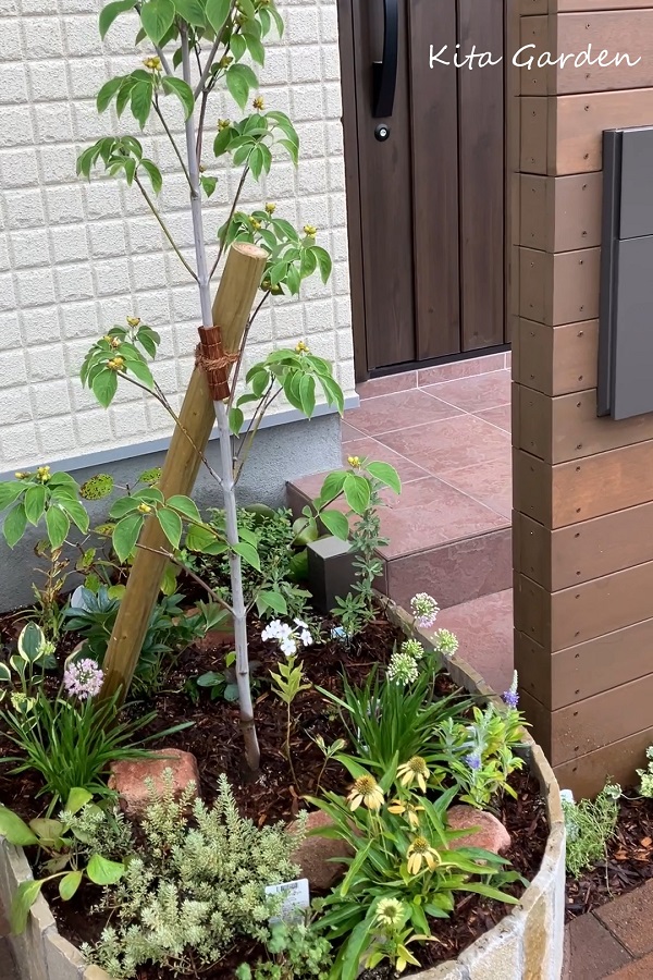 伊丹市外構リフォームで施工した花壇