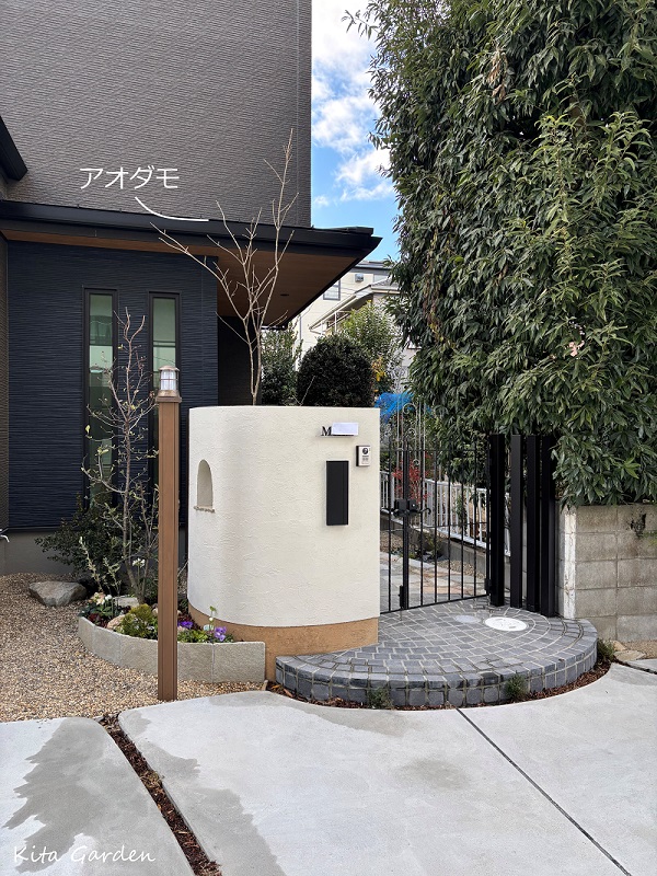 伊丹市新築外構で植えたアオダモ