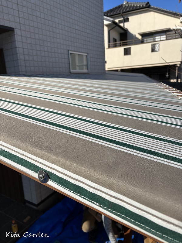 サイクルポートの屋根