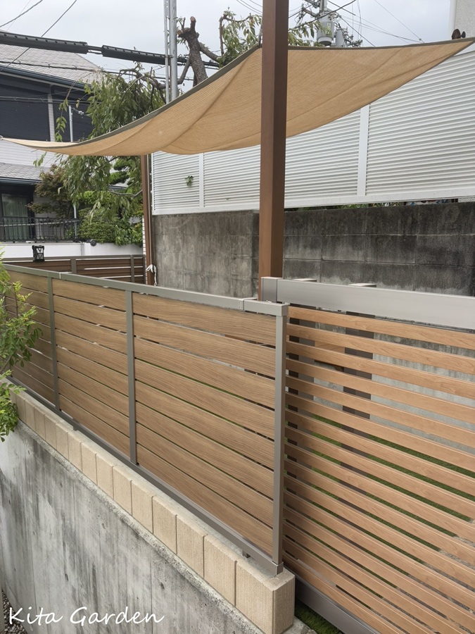 吹田市庭リフォームのフェンスでクローズした庭