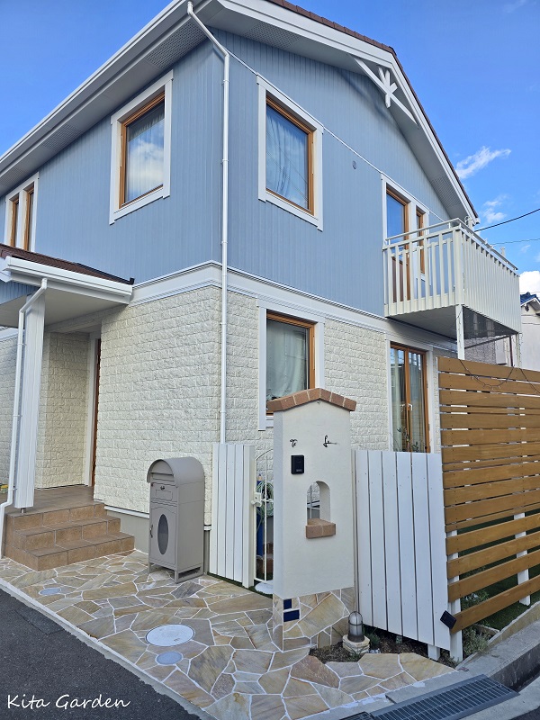 大阪で施工したスウェーデンハウスの外構