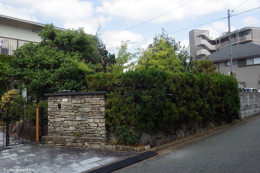 宝塚市生垣からフェンスへリフォーム工事