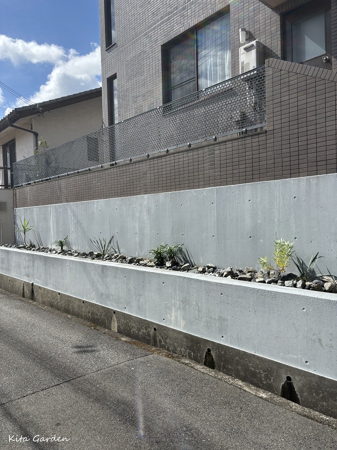 西宮市生垣からドライガーデンへリフォーム