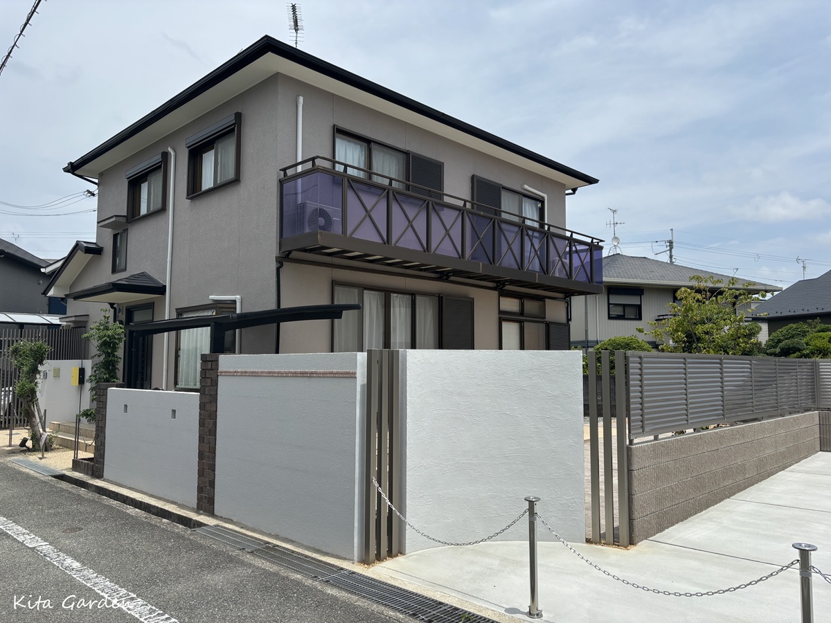 伊丹市外構リフォームのガレージ造設