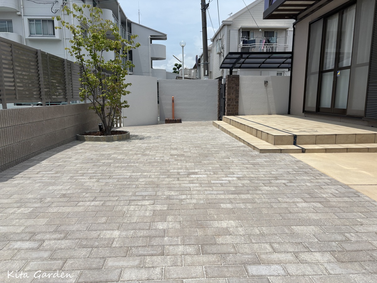 伊丹市庭リフォーム工事インターロッキング舗装