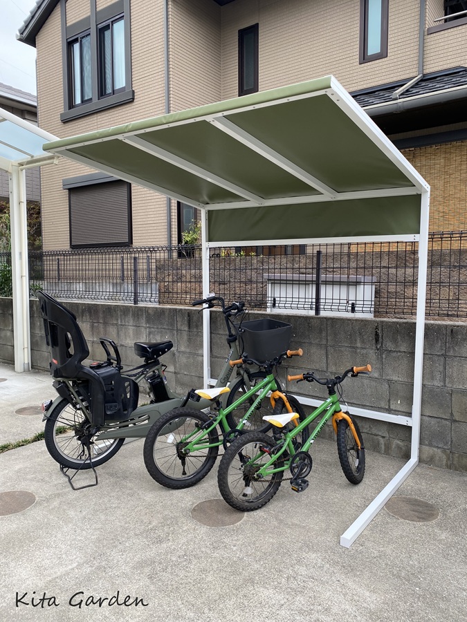 アルミのオーダーメイドサイクルポート