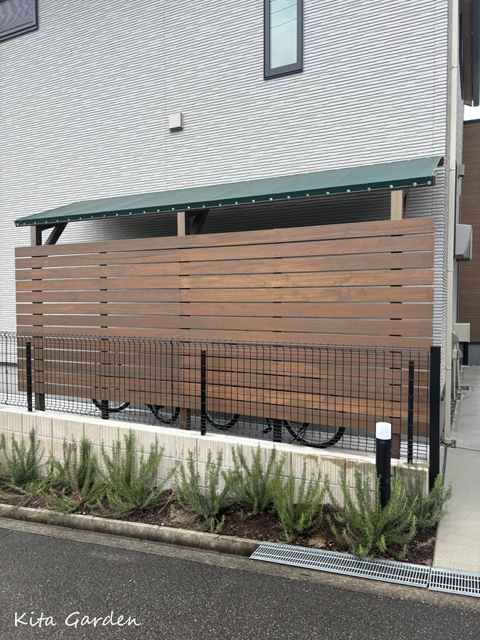 大阪で狭い場所に設置したオーダーサイクルポート